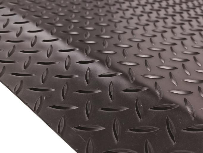 Top-surface texture and anti-slip certification