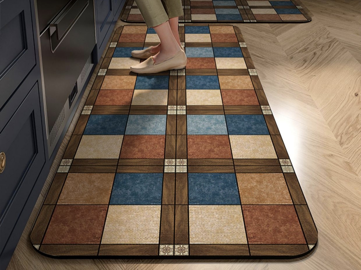 Restaurants & Caf&eacute;s