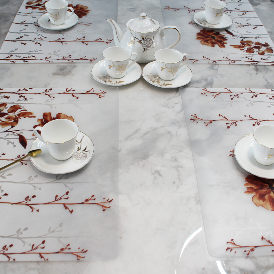Applications de tapis de table en PVC transparents