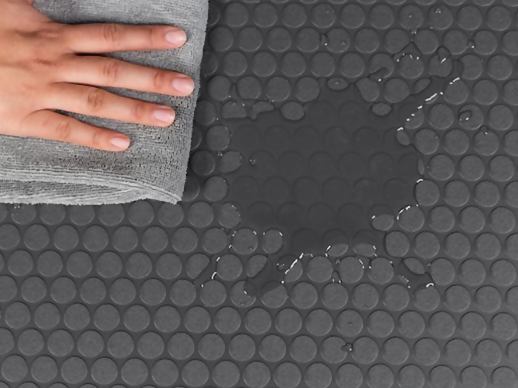 Easy to Clean & Maintain