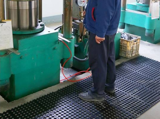 Warehouses & Workshops